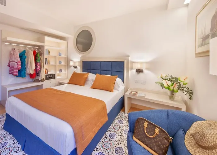 Maison Amalia 4*