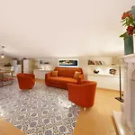 Maison Amalia Pensión 4*